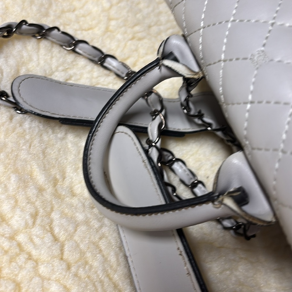 Chanel backpack - Picture 6 of 15